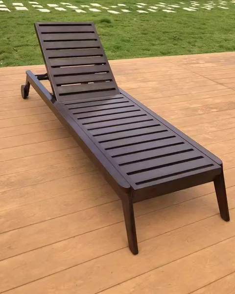 Beach Lounge Chairs